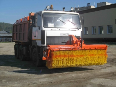КДМ — Комбинированные дорожные машины